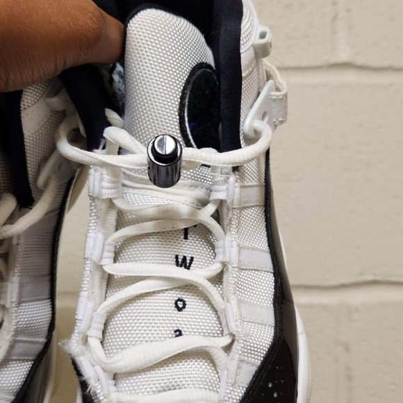 Sold - Picture 3 of 5